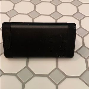 bluetooth speaker with charger
